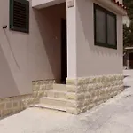 Pensión Oliva Makarska